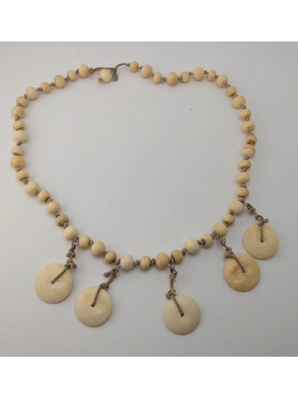 90s Boho Tribal Vintage Beaded Disc Dangle Statement Necklace Cream Tan
